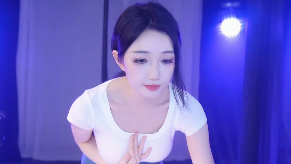 年轻漂亮的岳 5韩国片推荐